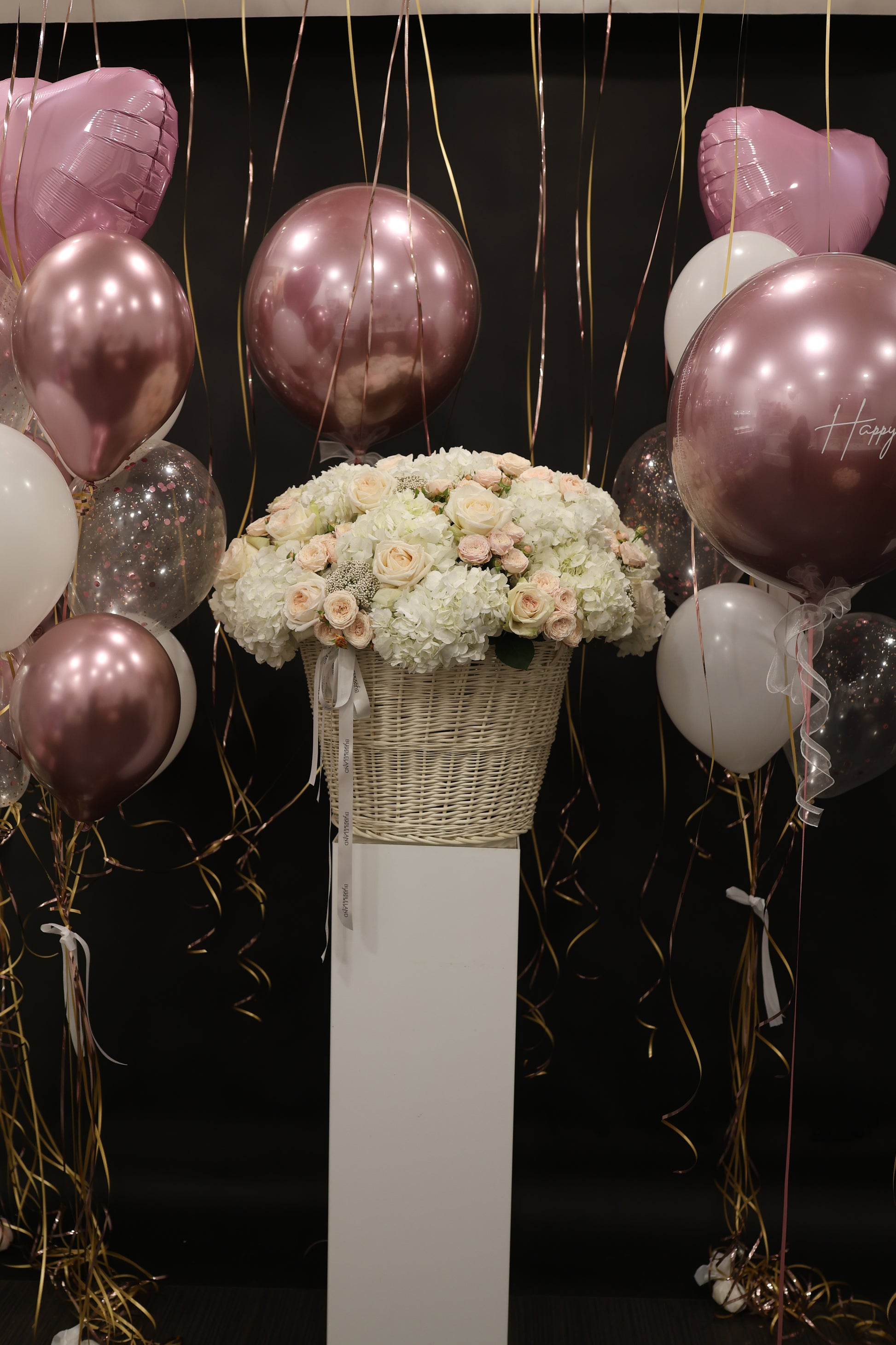 Kosz kwiatów „Bloom Aesthetic”