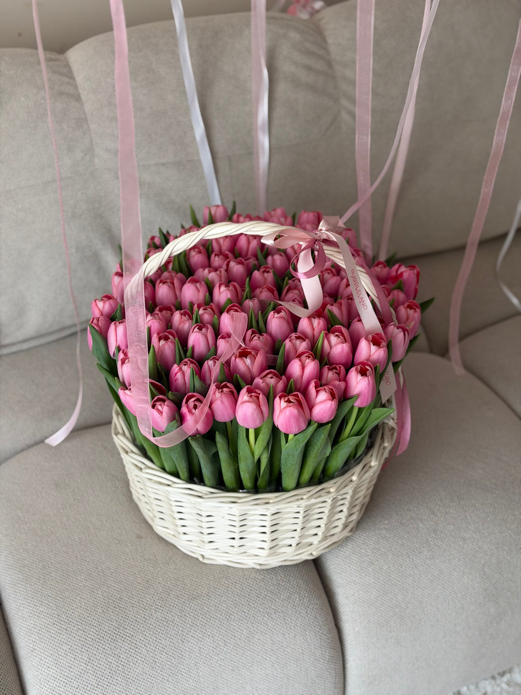 Kosz tulipanów - OFERTA WEEKENDOWA