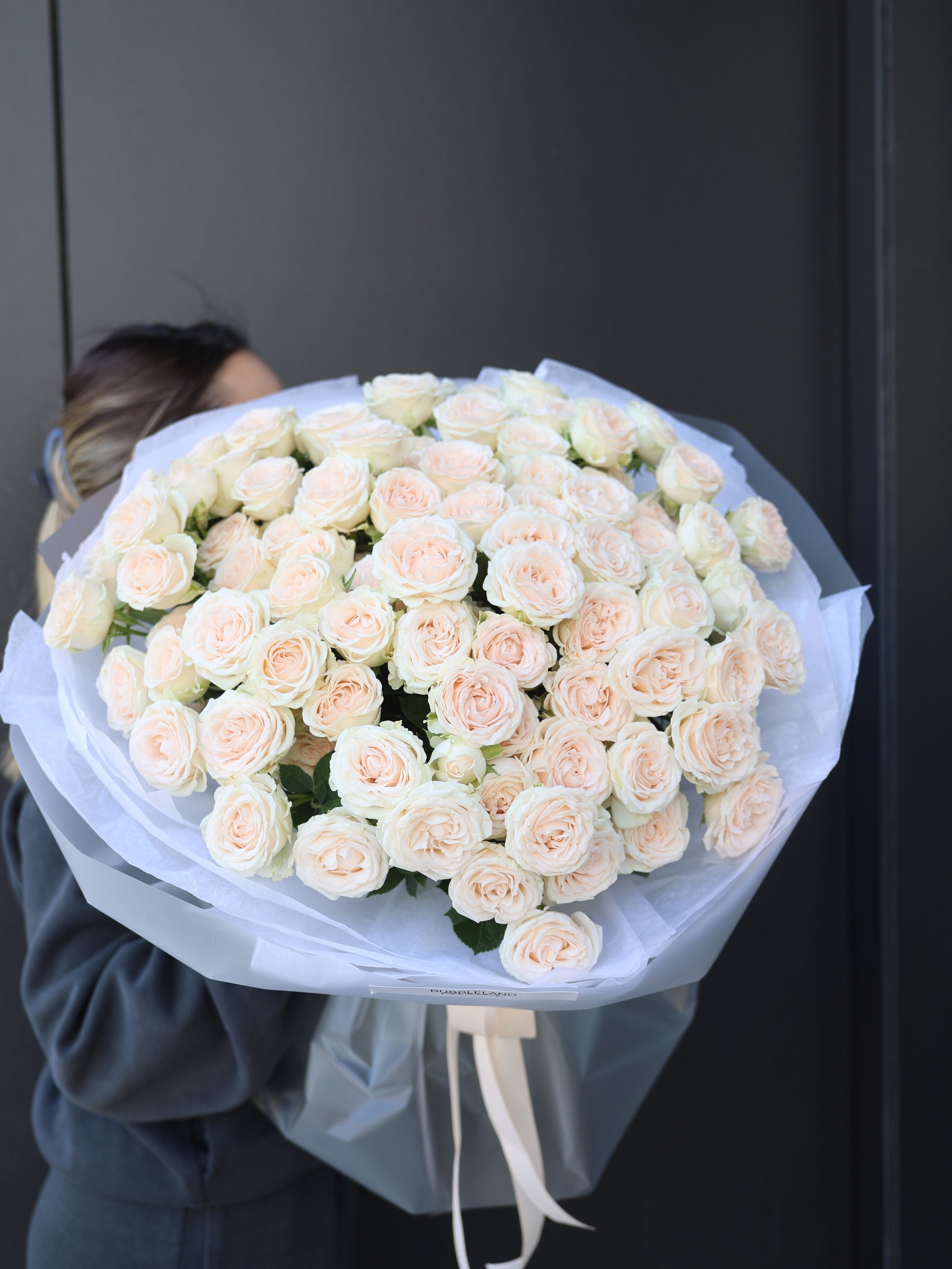 Bukiet gałązkowych róż “Sofia”