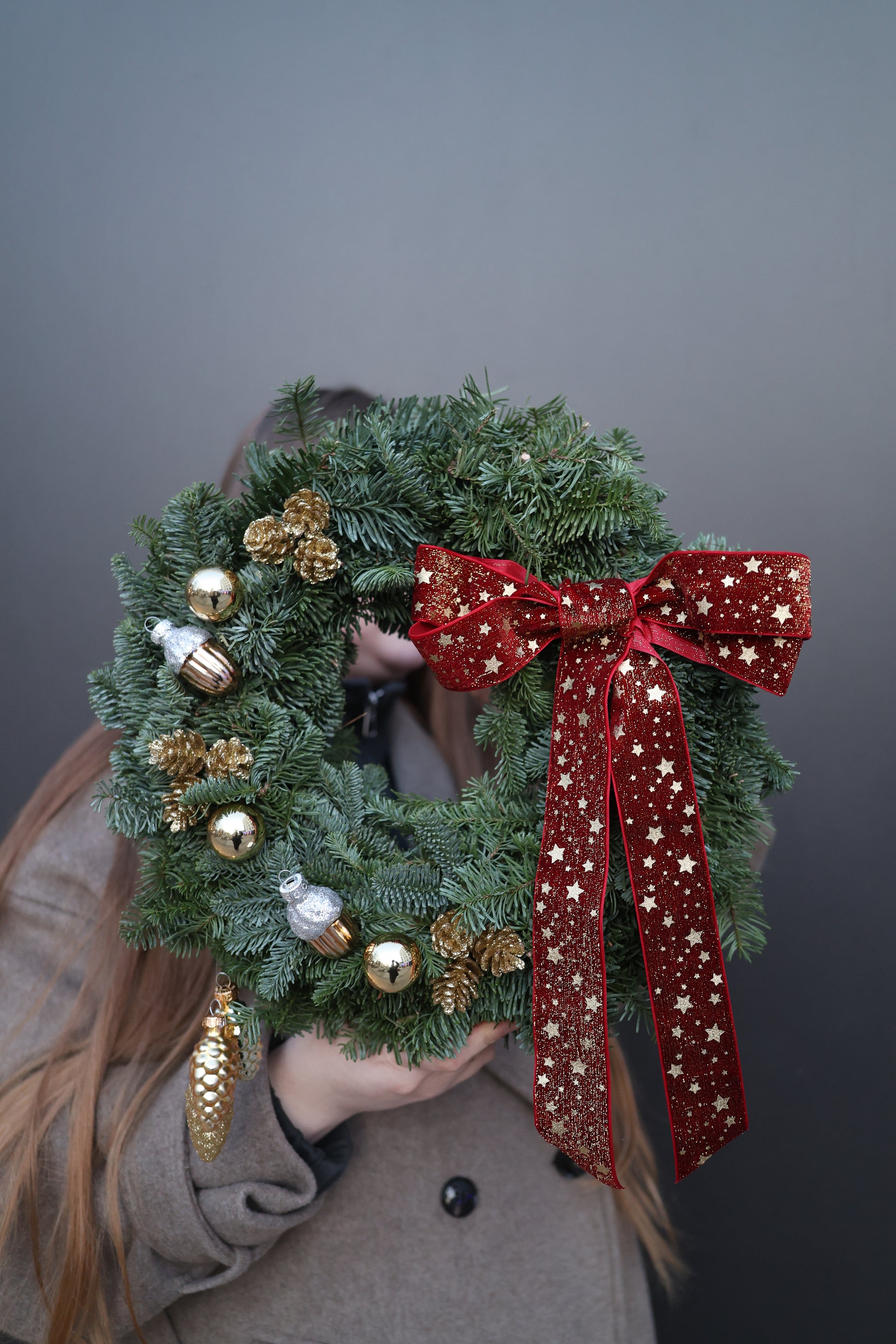 Wianek “Warm Winter Welcome Wreath”