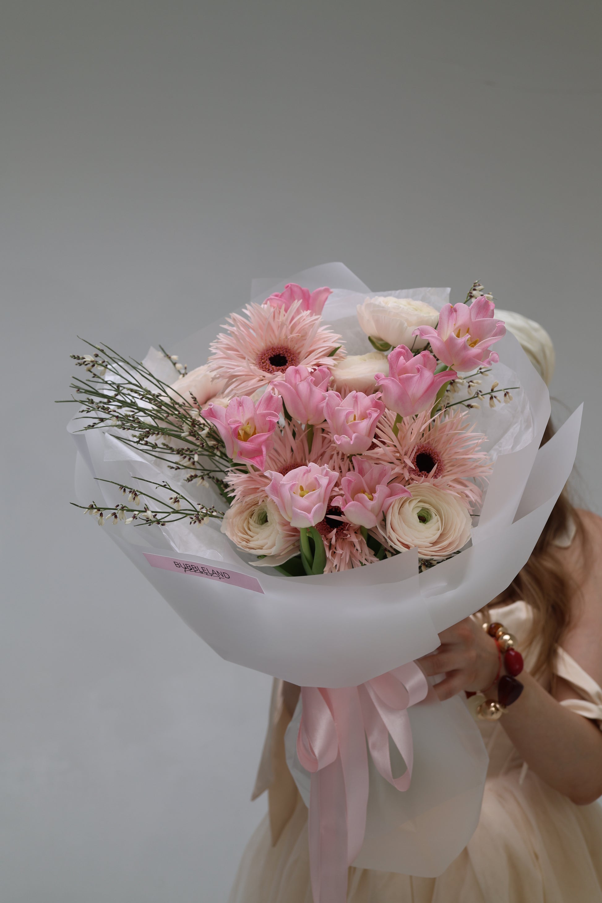 Bukiet kwiatów „Spring Whisper»