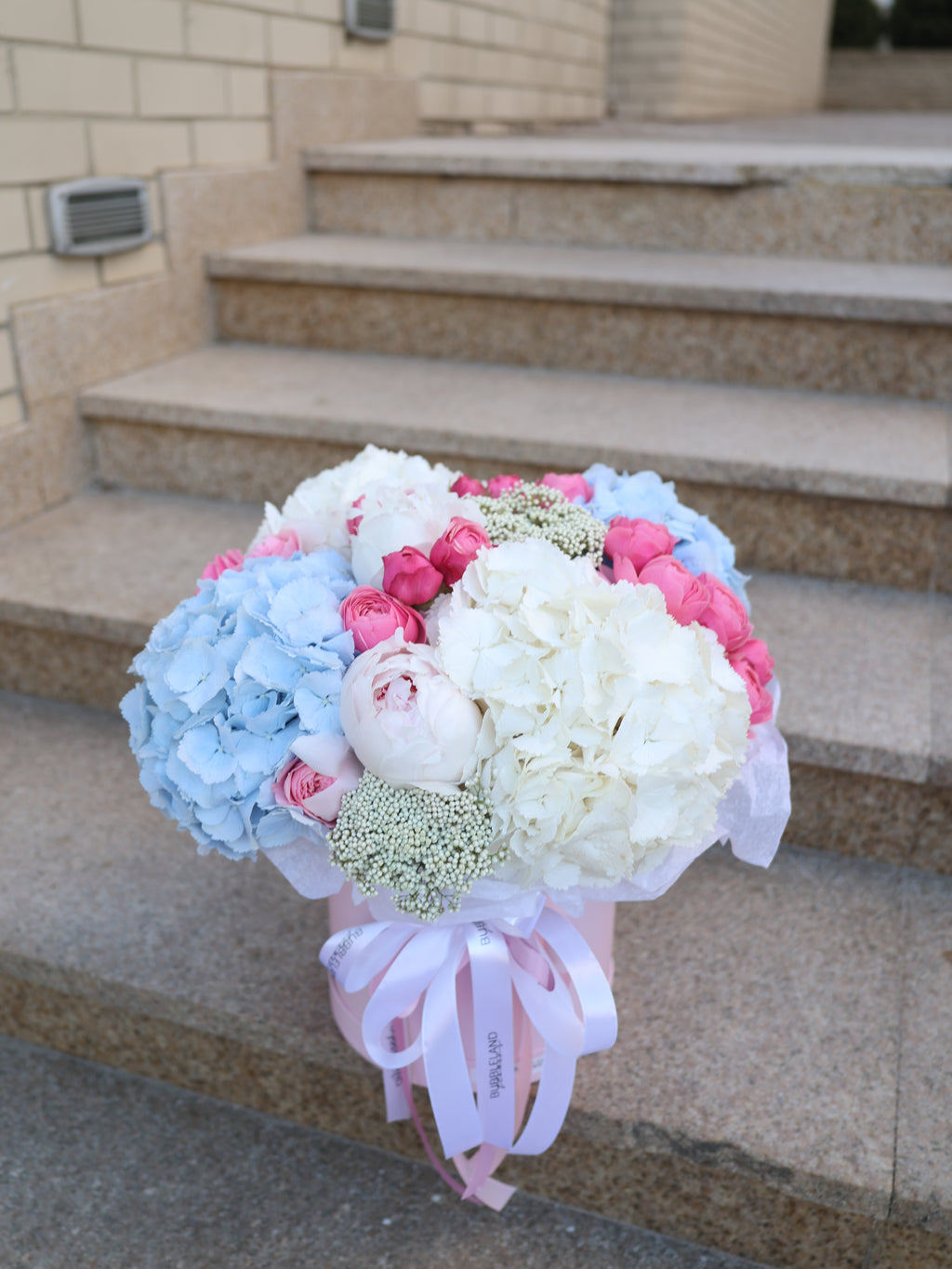 Box kwiatowy “Big Love”