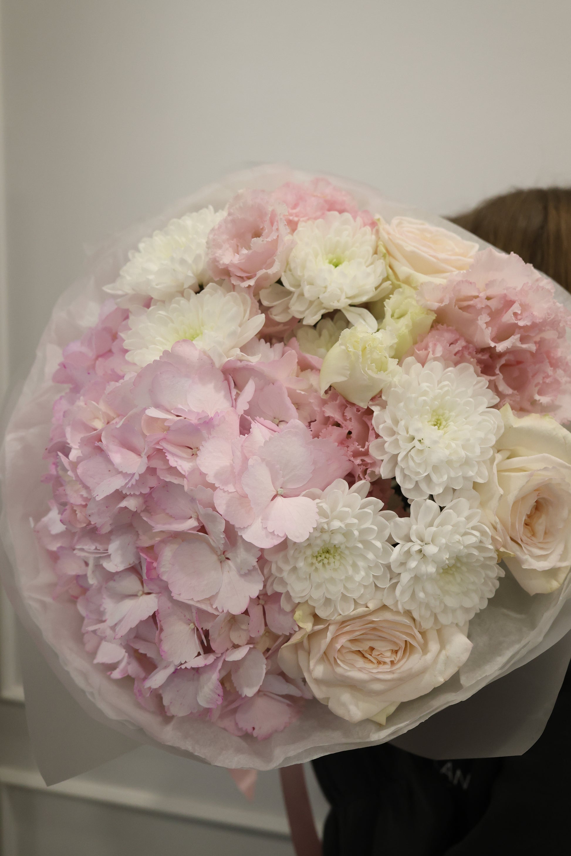 Bukiet kwiatów "Classic Elegance'