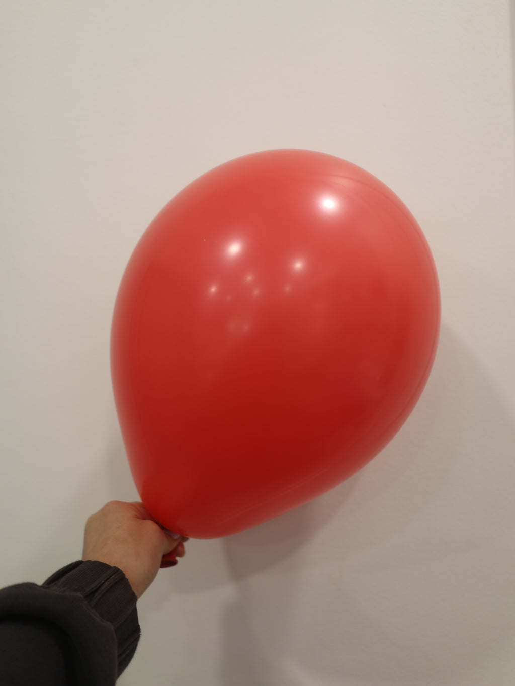 Czerwony balon z helem