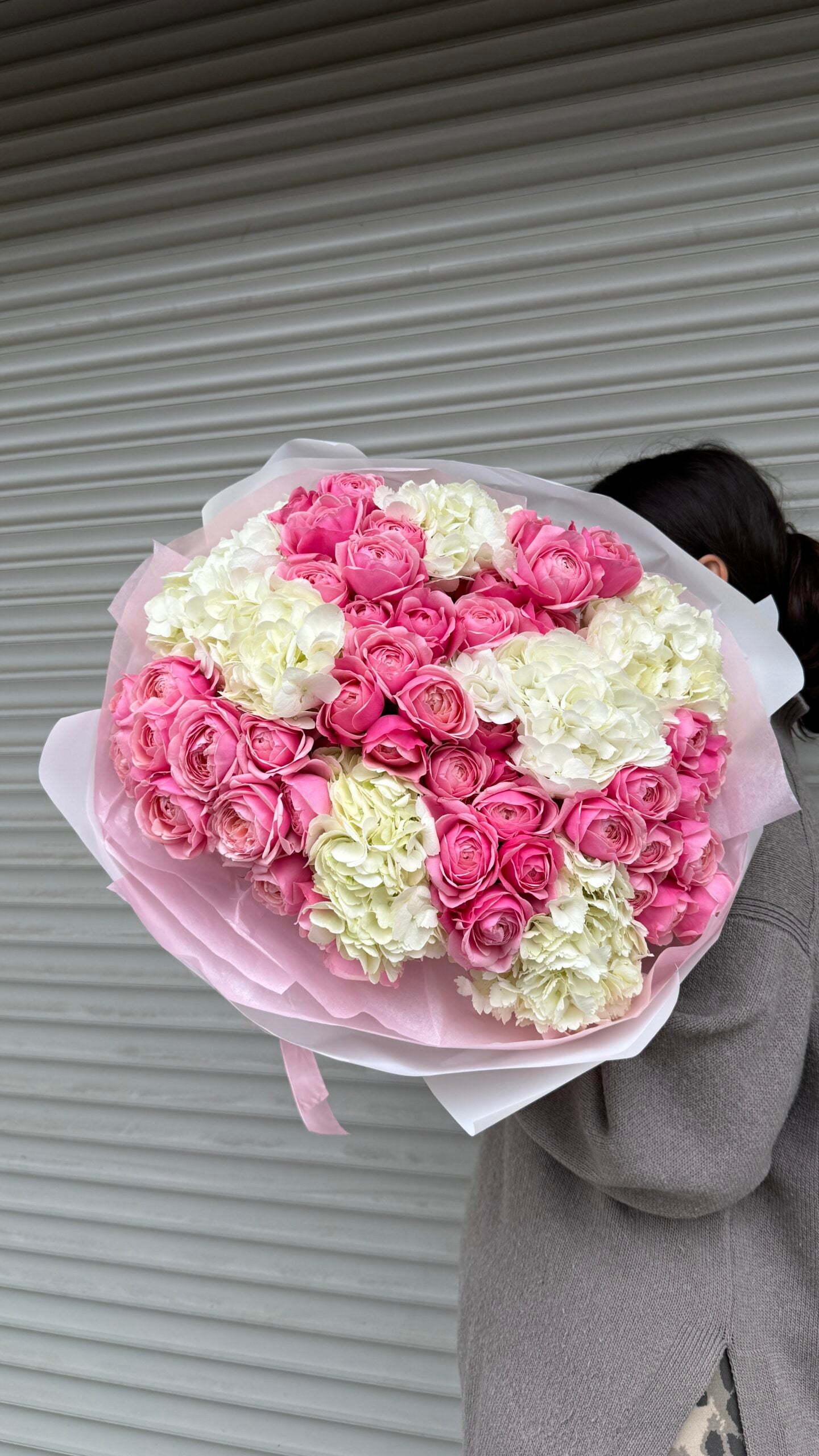 Bukiet hortensje z różą Silva Pink