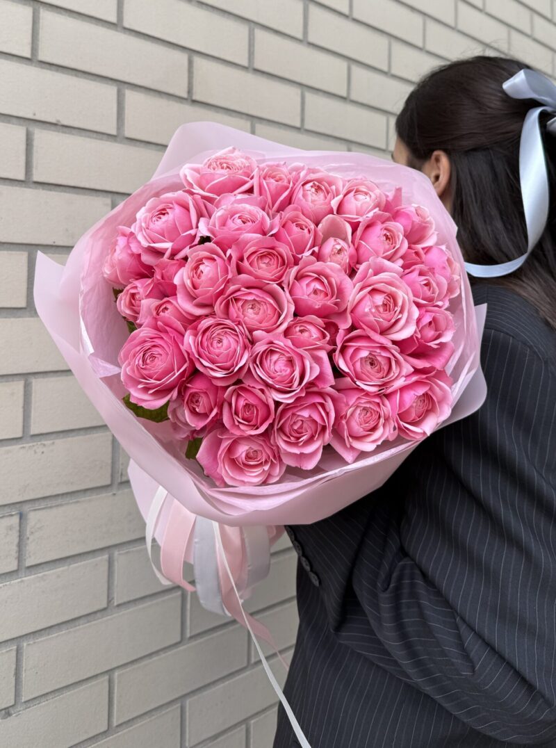 Букет роз Silva Pink
