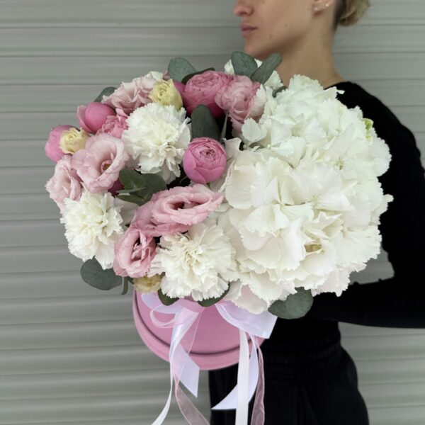 Flower box "Whim"